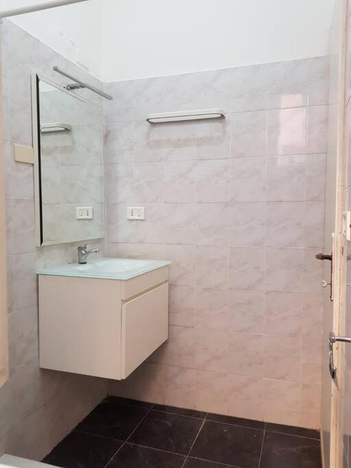 La Casa Di Marisela In Via Emanuele Filiberto Appartement Rome Buitenkant foto